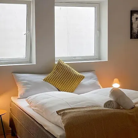 Waterfront Luxury By Apartment *